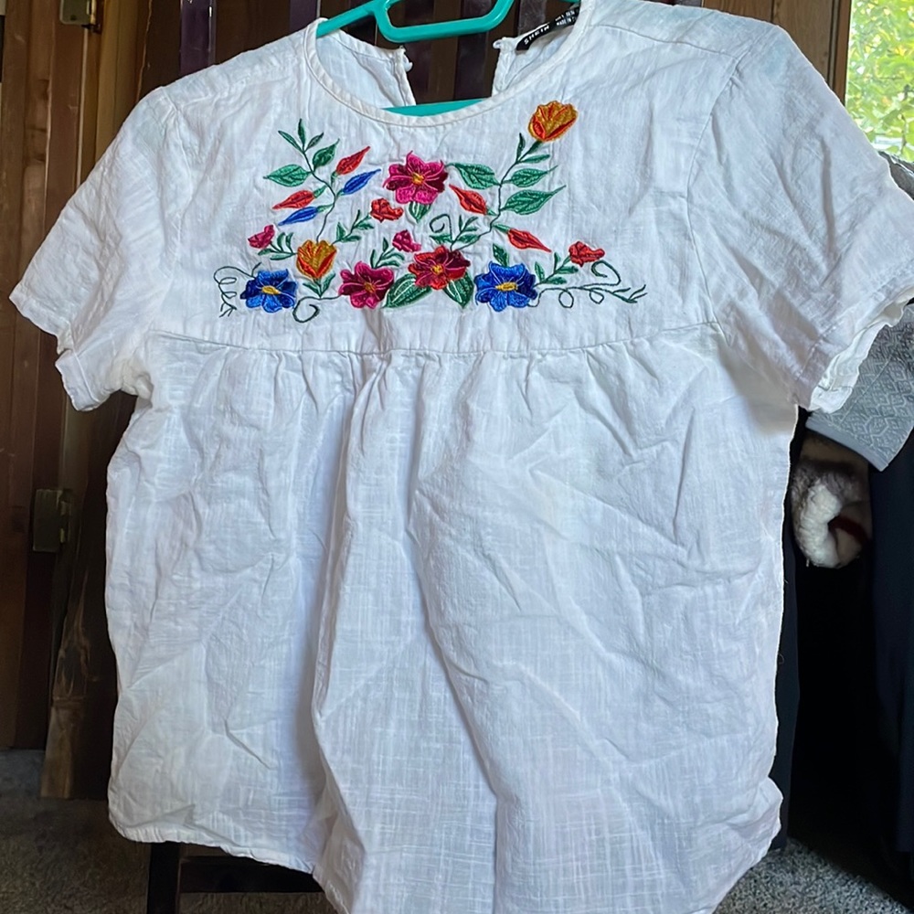 SHEIN top worn once just needs ironed